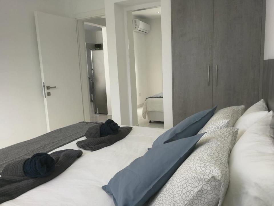 Georgianno Sea Apartments Protaras Exteriör bild